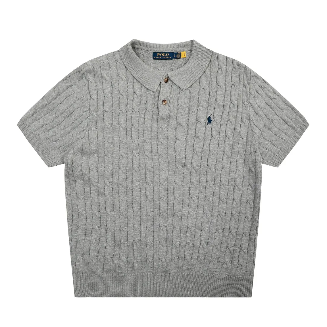 🅿️186 "Top quality" Style number: DS062# (not off the shelves all year round) [Ralph Lauren men's POLO lapel solid color pony embroidered logo knitted short sleeves] ✅Ralph Lauren Ralph Lauren classic basic lapel POLO men's all-season knitted short sleeves ✅Main supplier platform live broadcast Wholesale entity Replacement when out of stock Not off the shelf ✅ZP quality 1:1 version Scan the code to enter the GF website Counter quality ✅Details and quality are the only one in Guangzhou. Imported quality cotton yarn, focusing on high-end, cost-effective. Needless to say good quality. ✅The version restores the original version. The maximum size can be worn up to 200 pounds. Loose, comfortable and stress-free. ✅The upper body is simple and easy to match. A must-have for men. Good-looking clothes are never picky. A must-have for men's wardrobe. Size: S-XL. Color: Black, White, Gray, Khaki, Navy Blue, Gentleman's Lake Blue.